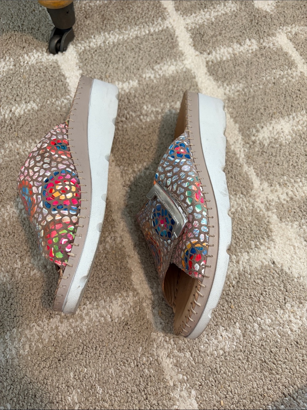 Colorful Leather Slides - Picture 4 of 7